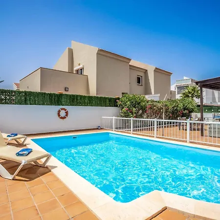 Bonnie Villa Corralejo